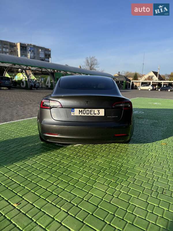 Седан Tesla Model 3 2021 в Кропивницькому фото 24 Седан Tesla Model 3 2021 в Кропивницькому