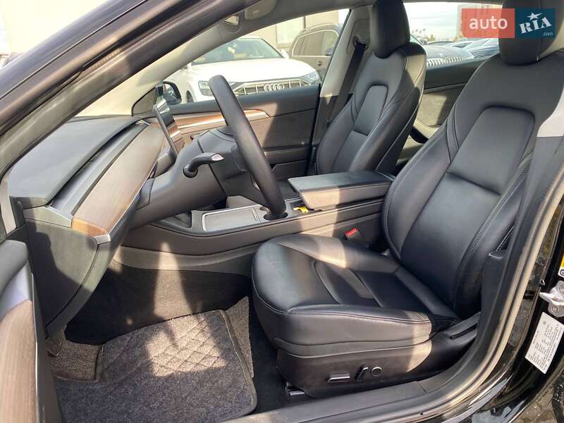 Седан Tesla Model 3 2022 в Львові фото 10 Седан Tesla Model 3 2022 в Львові
