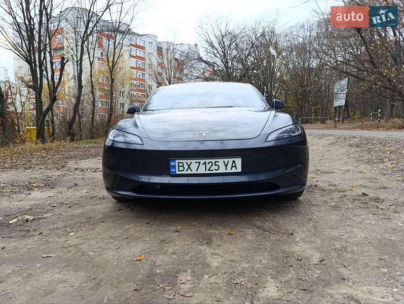 Седан Tesla Model 3 2024 в Хмельницькому фото 5 Седан Tesla Model 3 2024 в Хмельницькому