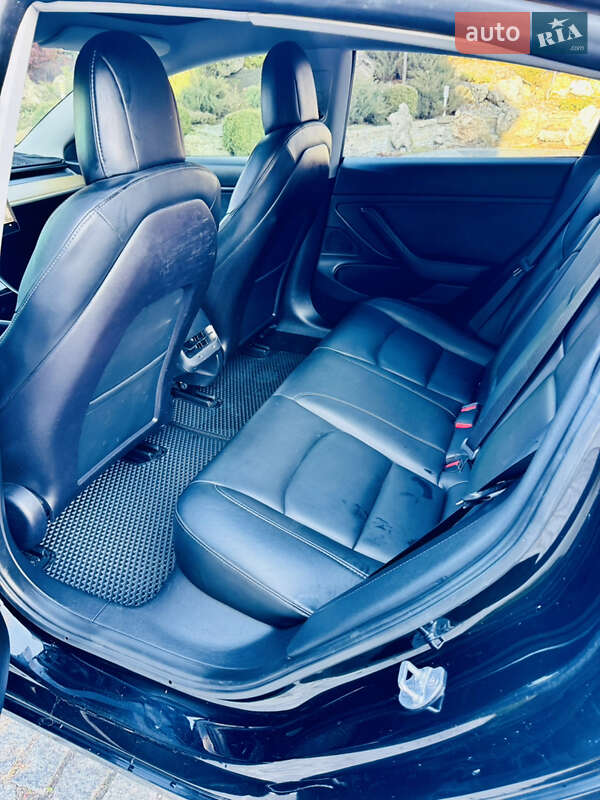 Седан Tesla Model 3 2019 в Новомосковську фото 13 Седан Tesla Model 3 2019 в Новомосковську