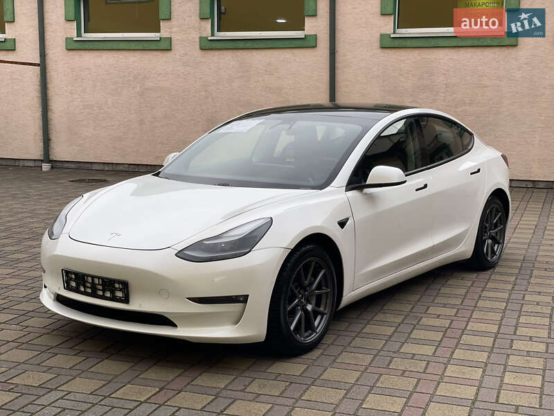 Седан Tesla Model 3 2021 в Стрию фото 13 Седан Tesla Model 3 2021 в Стрию