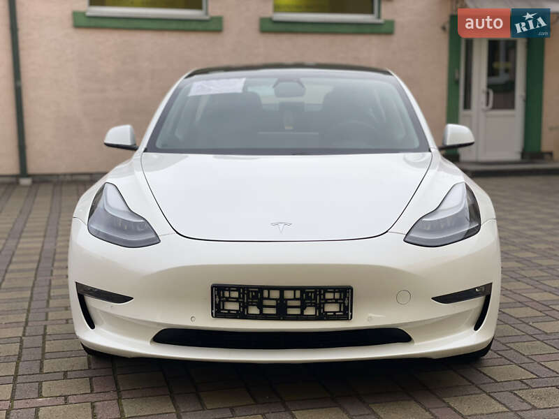 Седан Tesla Model 3 2021 в Стрию фото 16 Седан Tesla Model 3 2021 в Стрию