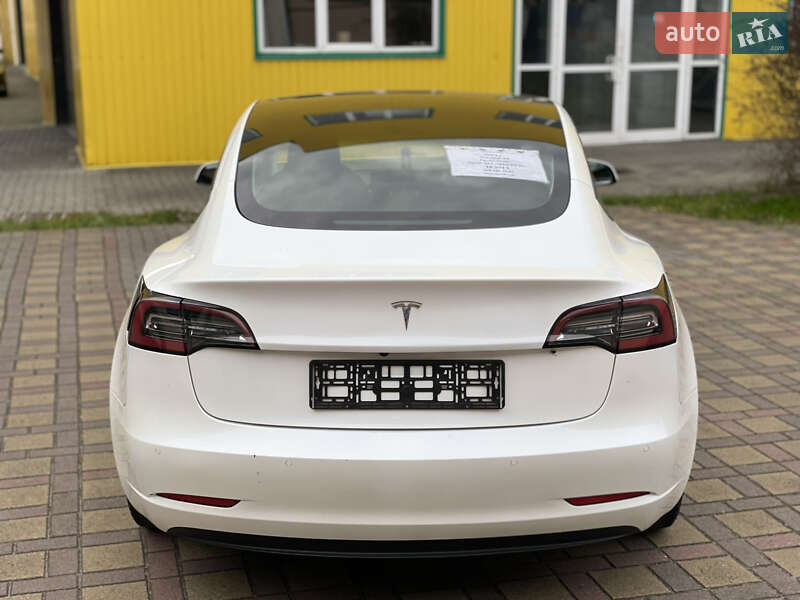 Седан Tesla Model 3 2021 в Стрию фото 39 Седан Tesla Model 3 2021 в Стрию