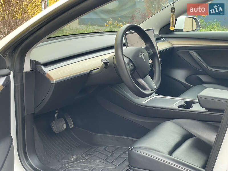Седан Tesla Model 3 2021 в Стрию фото 57 Седан Tesla Model 3 2021 в Стрию