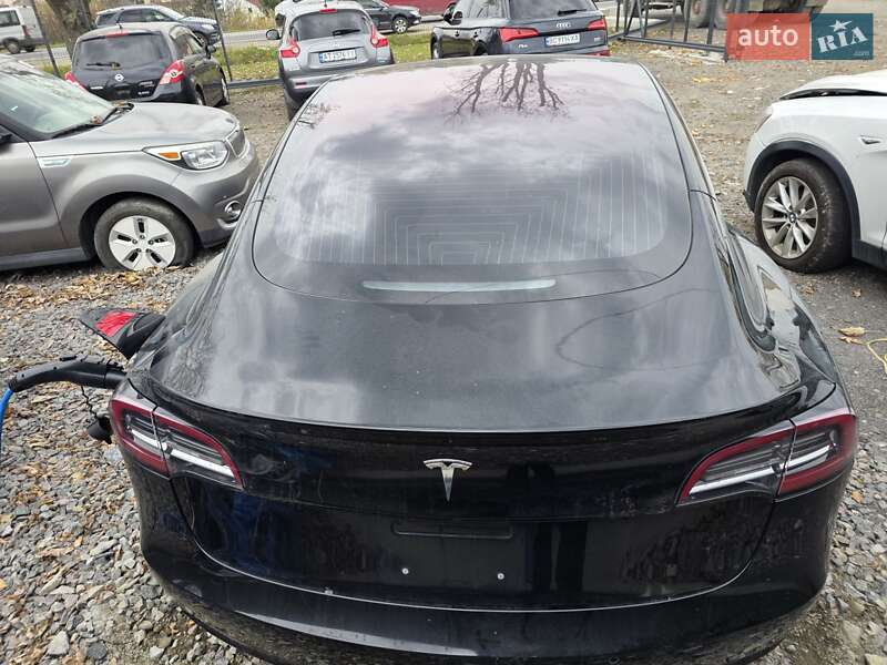 Tesla Model 3 2018 Tesla Model 3 2018