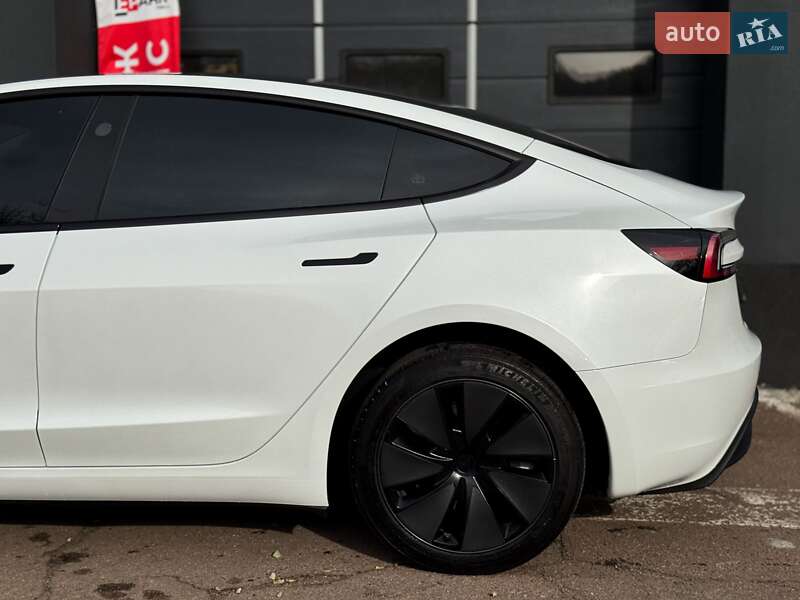 Седан Tesla Model 3 2024 в Києві фото 7 Седан Tesla Model 3 2024 в Києві