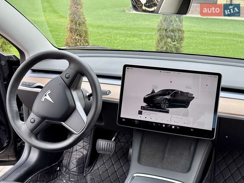 Седан Tesla Model 3 2022 в Стрые фото 30 Седан Tesla Model 3 2022 в Стрые