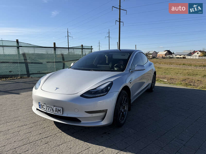 Tesla Model 3 2018 Tesla Model 3 2018