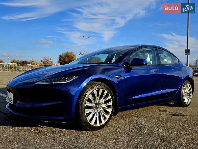 Седан Tesla Model 3 2024 в Днепре фото 2 Седан Tesla Model 3 2024 в Днепре