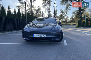Седан Tesla Model 3 2021 в Києві