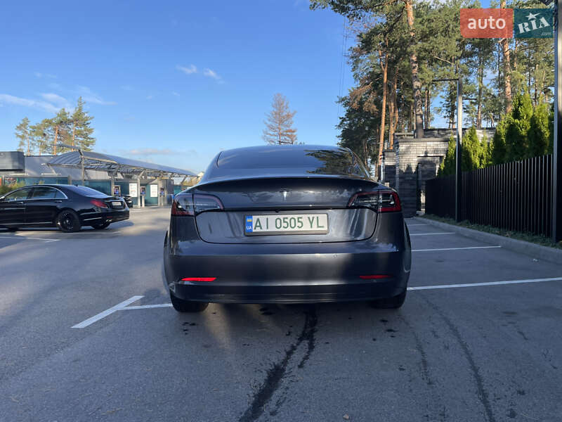 Седан Tesla Model 3 2021 в Киеве фото 6 Седан Tesla Model 3 2021 в Киеве