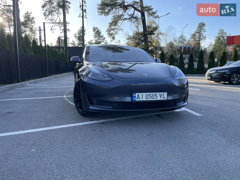 Седан Tesla Model 3 2021 в Киеве фото 9 Седан Tesla Model 3 2021 в Киеве