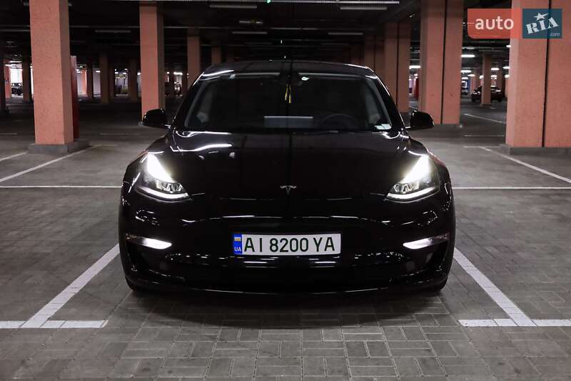 Седан Tesla Model 3 2023 в Киеве фото Седан Tesla Model 3 2023 в Киеве