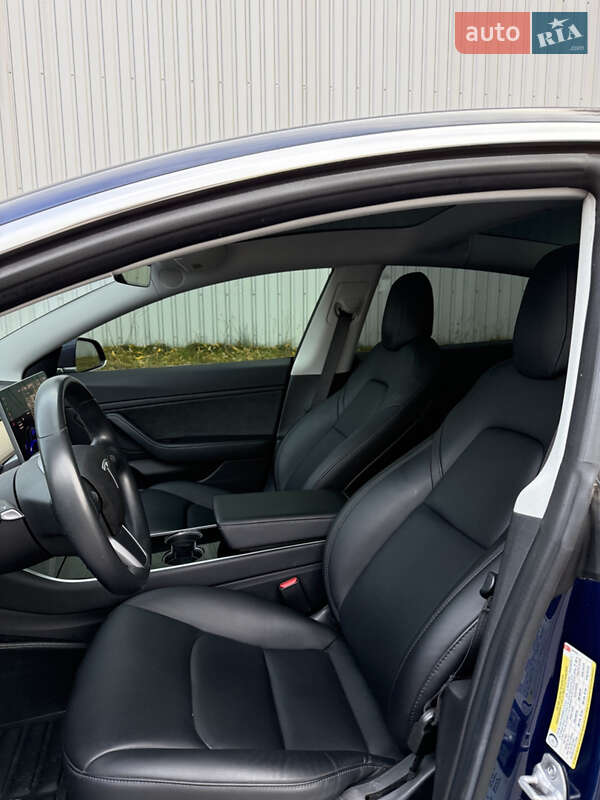 Седан Tesla Model 3 2018 в Полтаві