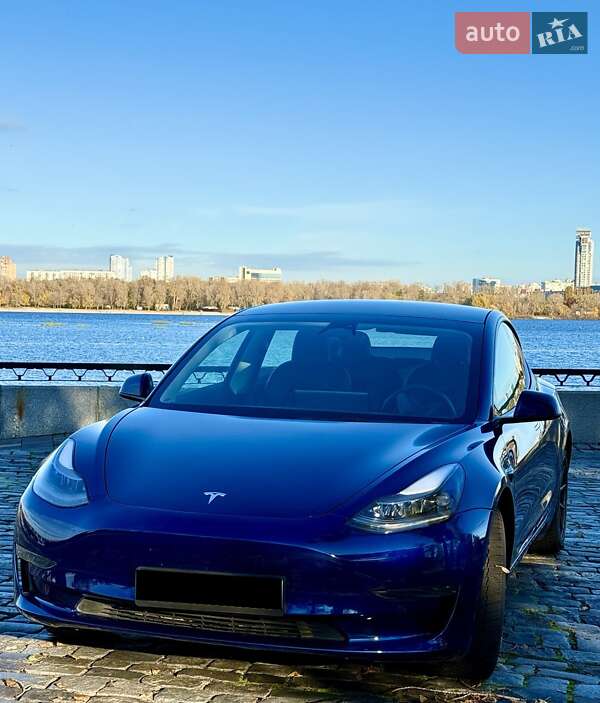 Седан Tesla Model 3 2023 в Киеве фото 2 Седан Tesla Model 3 2023 в Киеве