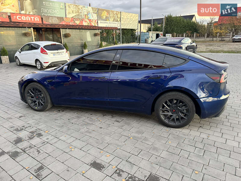 Седан Tesla Model 3 2024 в Ужгороді фото 3 Седан Tesla Model 3 2024 в Ужгороді