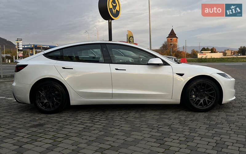 Седан Tesla Model 3 2024 в Мукачевому фото 8 Седан Tesla Model 3 2024 в Мукачевому