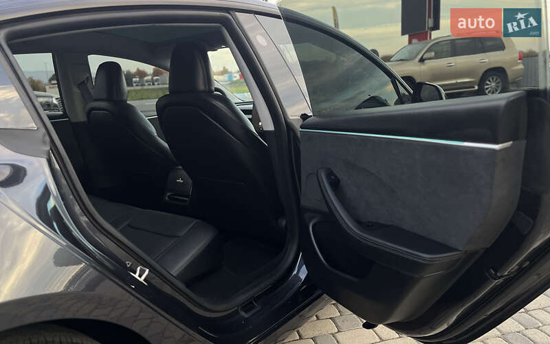 Седан Tesla Model 3 2024 в Мукачевому фото 27 Седан Tesla Model 3 2024 в Мукачевому