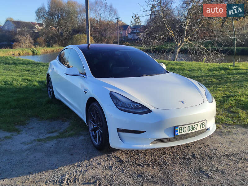 Tesla Model 3 2018 Tesla Model 3 2018