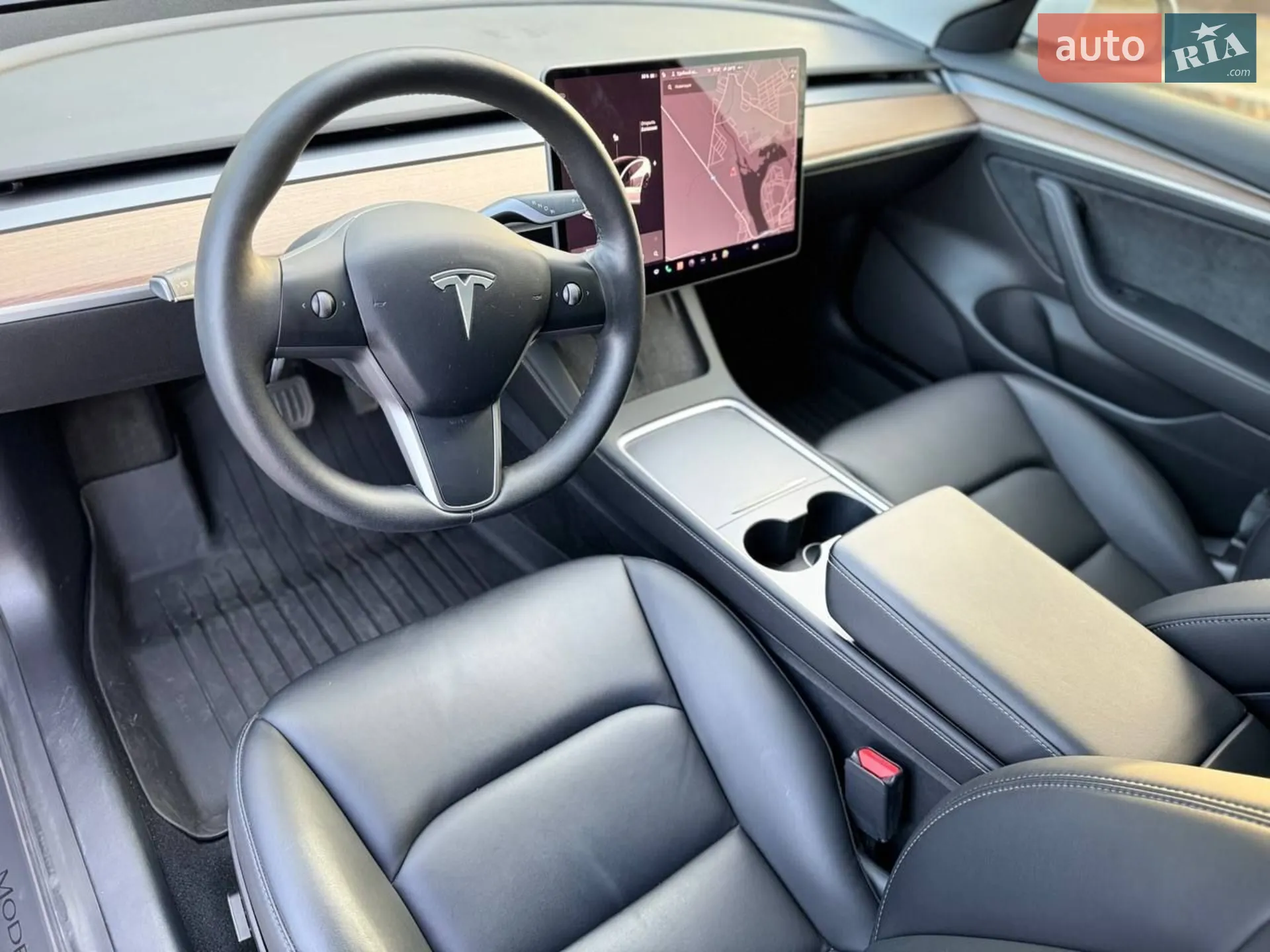 2022 Tesla Model 3 - мініатюра 10
