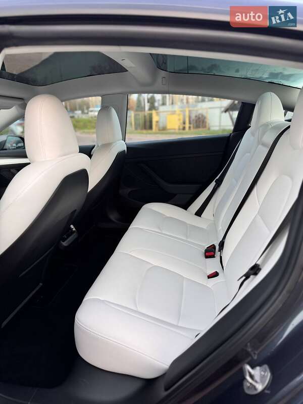 Седан Tesla Model 3 2023 в Полтаве фото 17 Седан Tesla Model 3 2023 в Полтаве