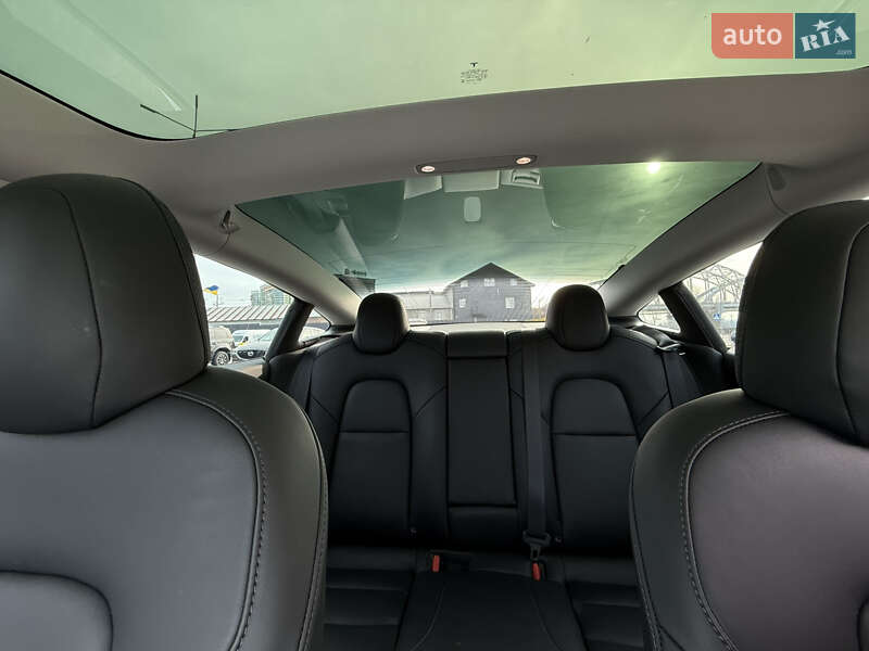 Седан Tesla Model 3 2020 в Киеве фото 24 Седан Tesla Model 3 2020 в Киеве