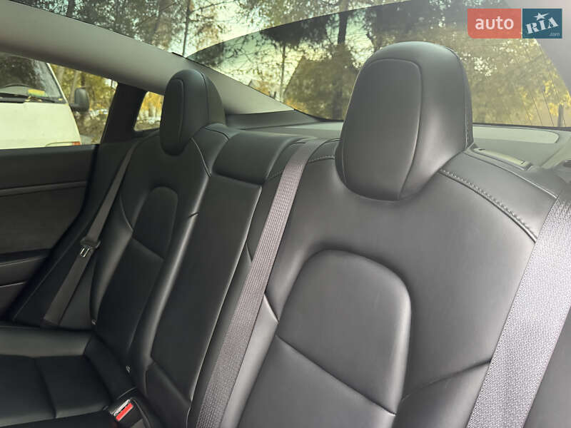 Седан Tesla Model 3 2019 в Дніпрі фото 11 Седан Tesla Model 3 2019 в Дніпрі