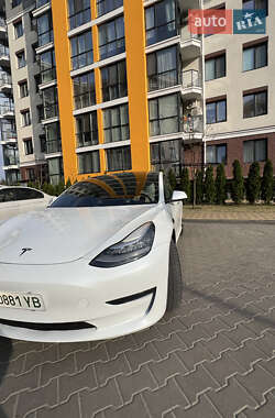 Седан Tesla Model 3 2019 в Буче