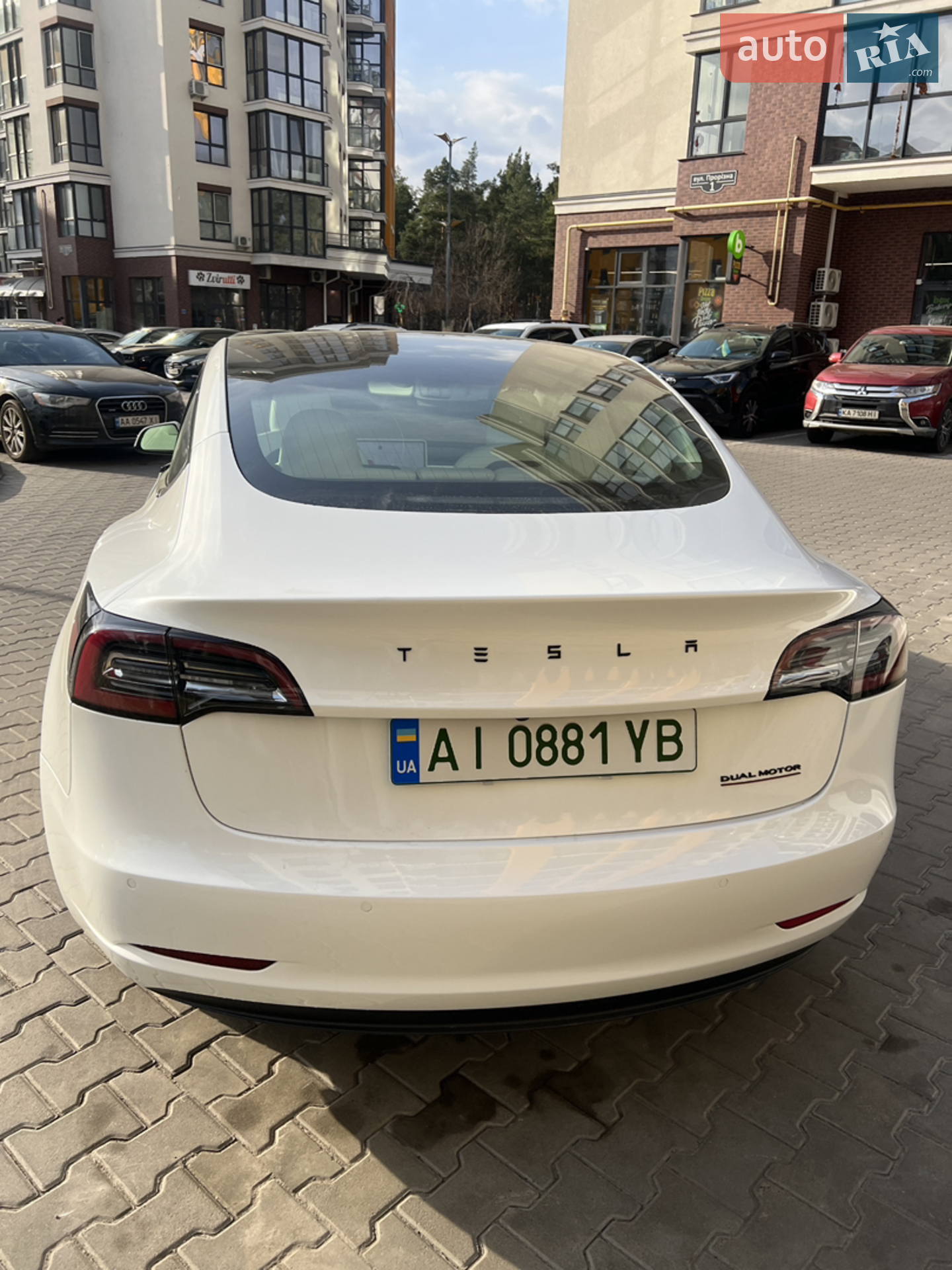 2019 Tesla Model 3 - мініатюра 10