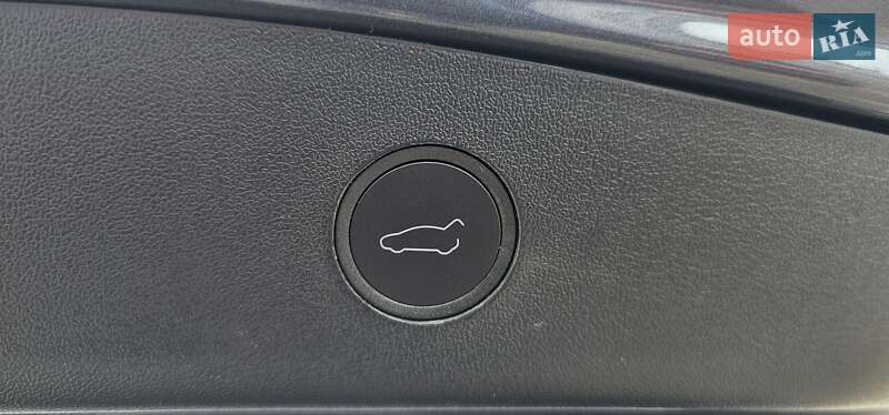 Седан Tesla Model 3 2023 в Львове фото 47 Седан Tesla Model 3 2023 в Львове