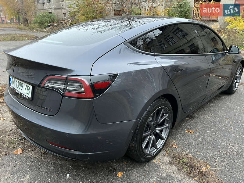 Седан Tesla Model 3 2018 в Харькове
