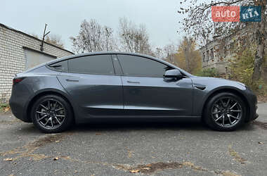 Седан Tesla Model 3 2018 в Харькове