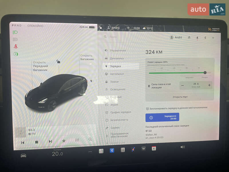 Седан Tesla Model 3 2021 в Львове