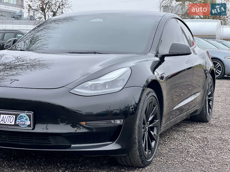 Седан Tesla Model 3 2022 в Киеве фото 12 Седан Tesla Model 3 2022 в Киеве
