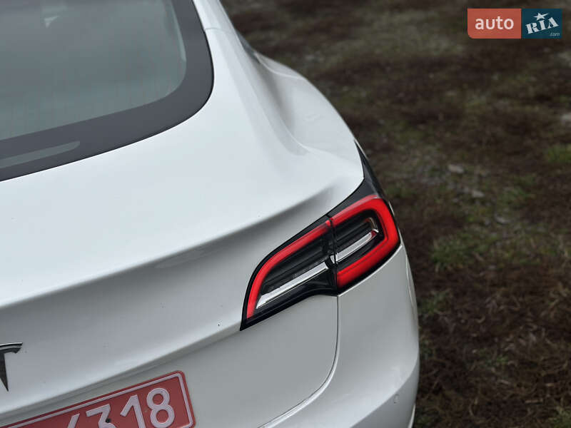 Седан Tesla Model 3 2019 в Рівному фото 8 Седан Tesla Model 3 2019 в Рівному