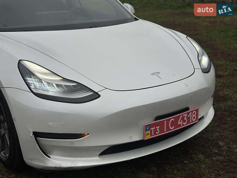 Седан Tesla Model 3 2019 в Рівному фото 17 Седан Tesla Model 3 2019 в Рівному