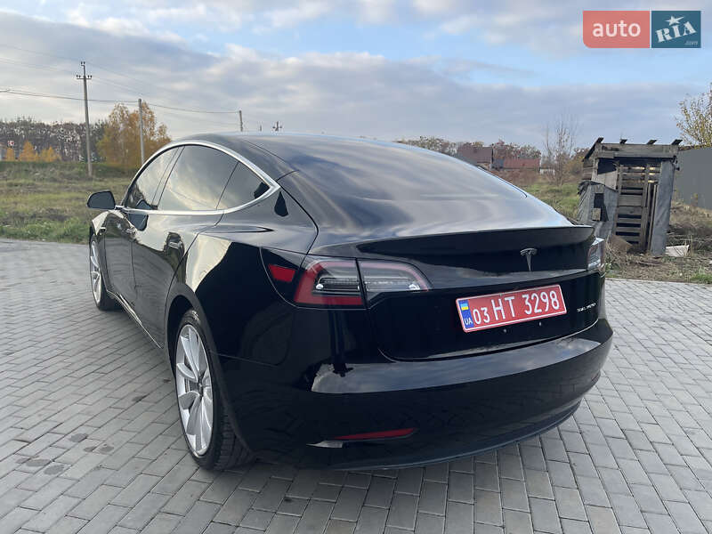 Седан Tesla Model 3 2018 в Луцке фото 10 Седан Tesla Model 3 2018 в Луцке