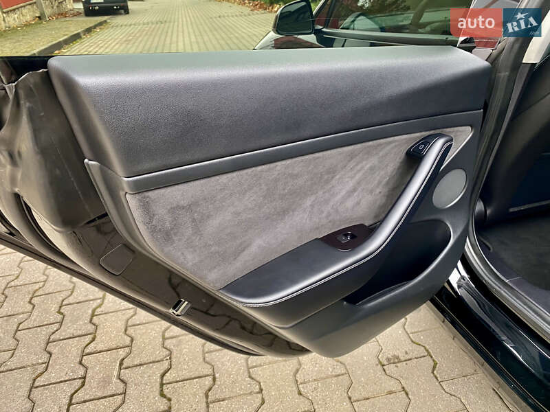 Седан Tesla Model 3 2022 в Хмельницком фото 36 Седан Tesla Model 3 2022 в Хмельницком