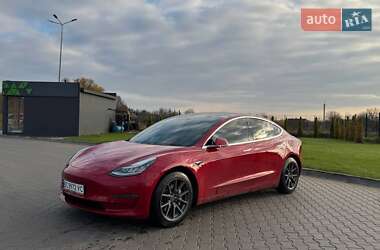 Седан Tesla Model 3 2018 в Луцьку