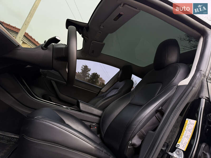 Седан Tesla Model 3 2020 в Дніпрі фото 28 Седан Tesla Model 3 2020 в Дніпрі