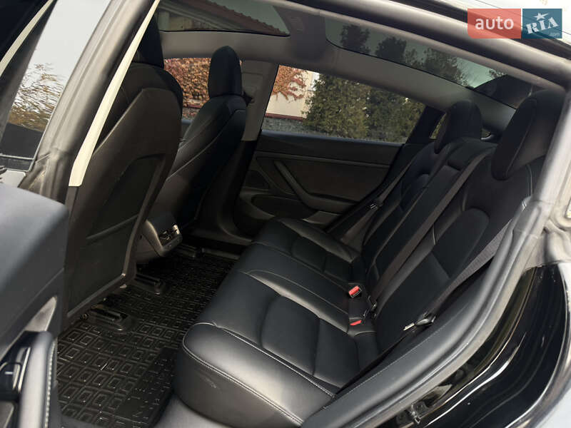 Седан Tesla Model 3 2020 в Дніпрі фото 33 Седан Tesla Model 3 2020 в Дніпрі