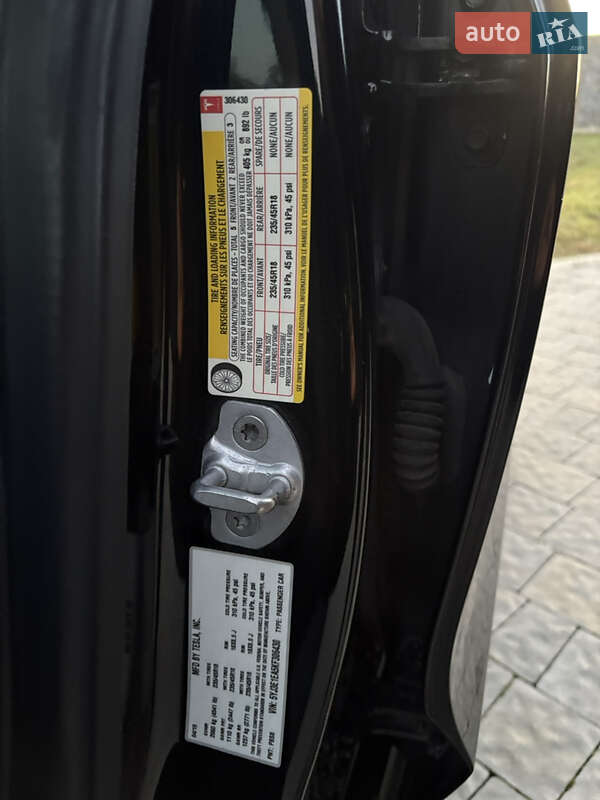 Седан Tesla Model 3 2019 в Львові фото 32 Седан Tesla Model 3 2019 в Львові