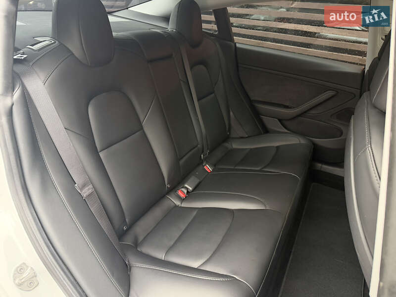 Седан Tesla Model 3 2020 в Києві фото 11 Седан Tesla Model 3 2020 в Києві