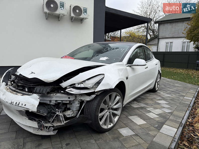 Седан Tesla Model 3 2017 в Владимире фото 4 Седан Tesla Model 3 2017 в Владимире