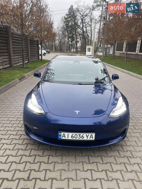 Седан Tesla Model 3 2019 в Киеве фото 34 Седан Tesla Model 3 2019 в Киеве