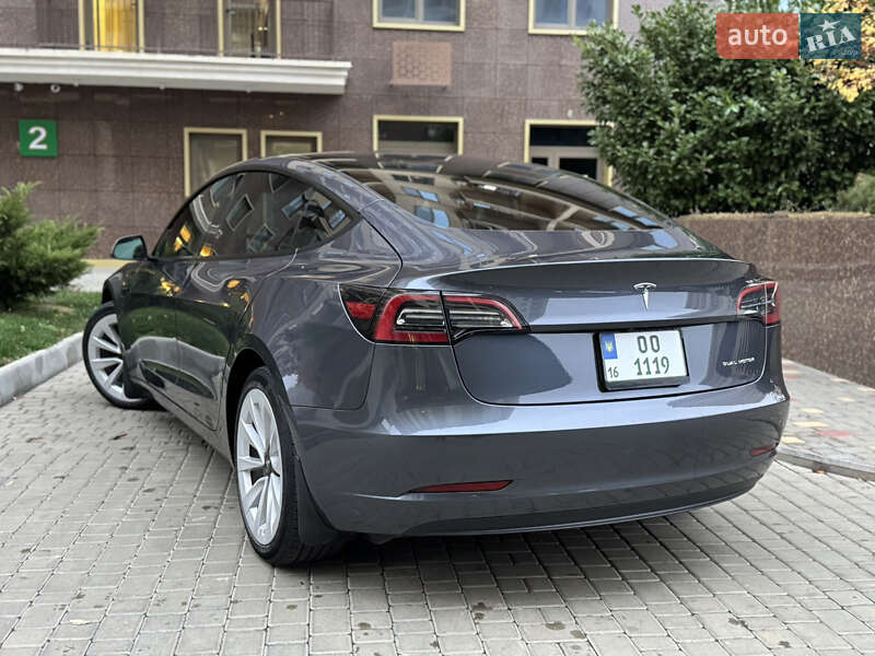 Седан Tesla Model 3 2023 в Одесі фото 19 Седан Tesla Model 3 2023 в Одесі
