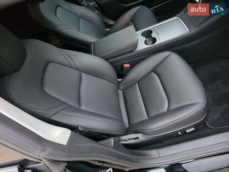 Седан Tesla Model 3 2022 в Кривому Розі фото 26 Седан Tesla Model 3 2022 в Кривому Розі