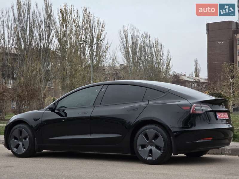 Седан Tesla Model 3 2022 в Кривому Розі фото 10 Седан Tesla Model 3 2022 в Кривому Розі