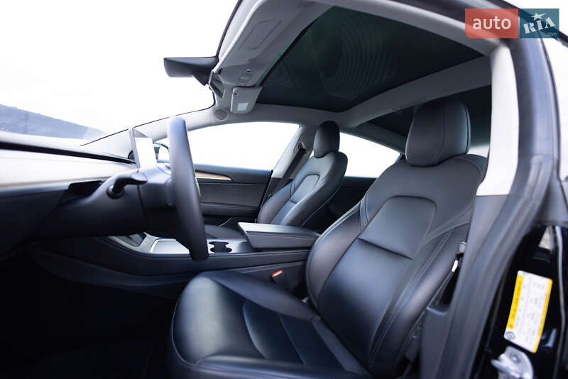 Седан Tesla Model 3 2021 в Львове фото 21 Седан Tesla Model 3 2021 в Львове