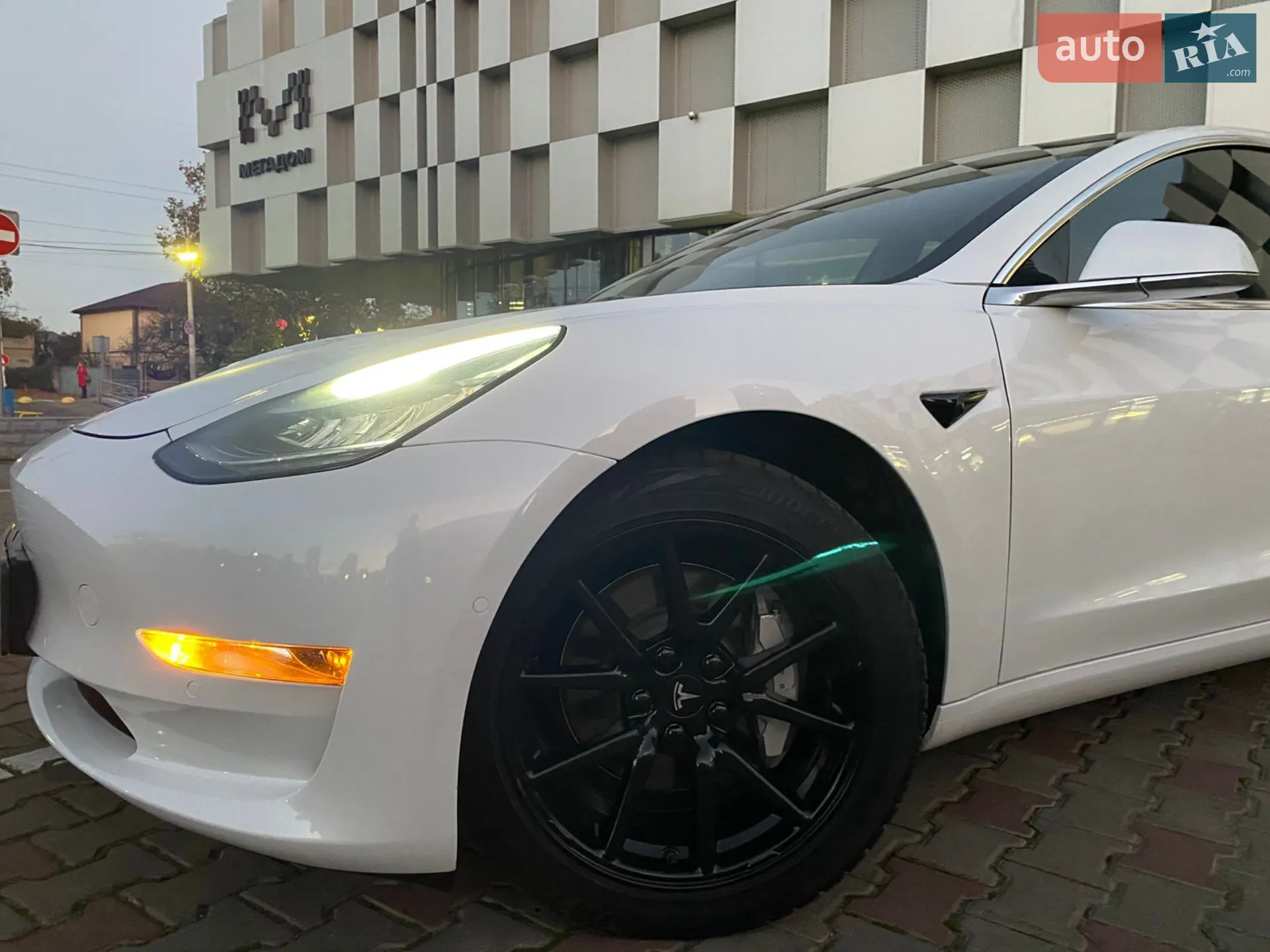 2019 Tesla Model 3 - мініатюра 5